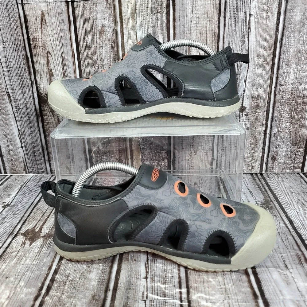Keen Youth Stingray Sport Water Shoes Hiking Sandals Gray Black Orange Size 4